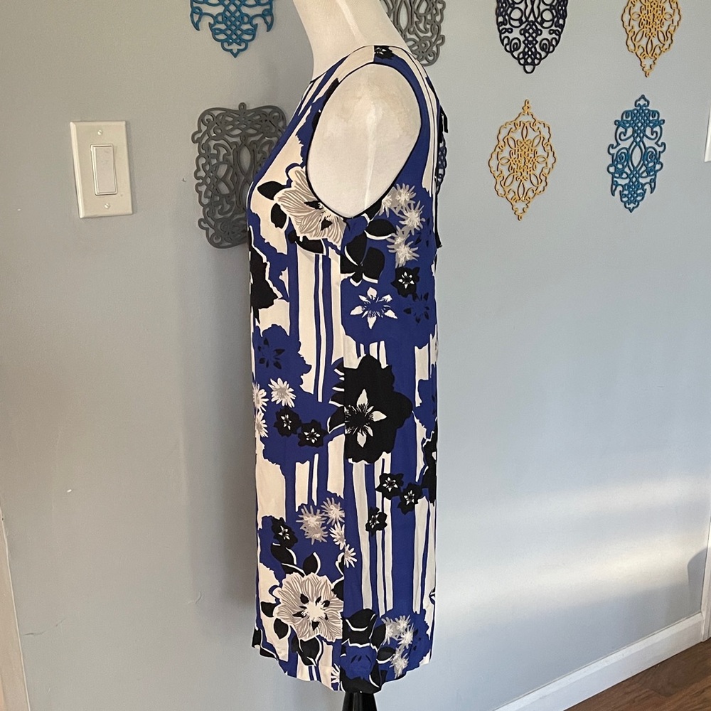 Maeve Silk Blue and White Floral Mini Dress Womens Size 2 - Picture 4 of 9